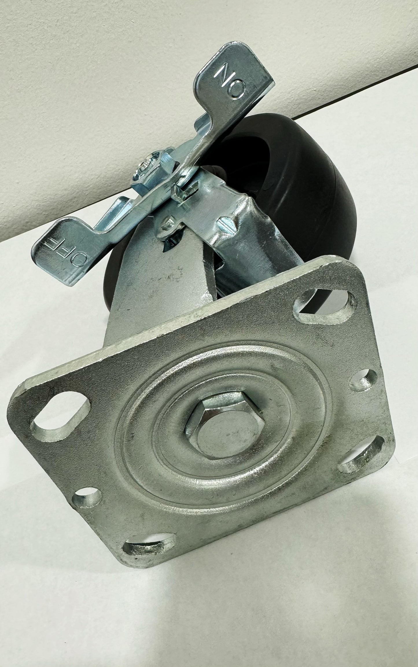 5" x 2" Heavy Duty Plastic Wheel Casters with Brake